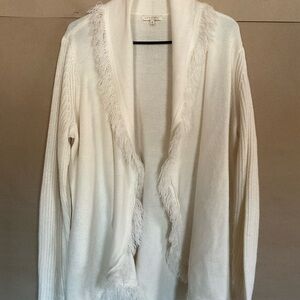 Kate & Sam Elegant Cream Open-Front cardigan with fringe. Size XL
